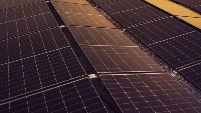 Литовські вчені підвищили ефективність тандемних сонячних елементів до 29% простою хімічною модифікацією