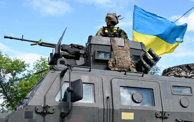 Зона вогню на фронті розширилася до 20 км: як доставляють військових до позицій