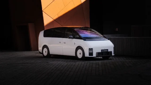 Li Auto Mega Home: мінівен з технологіями майбутнього вартістю 3 мільйони гривень