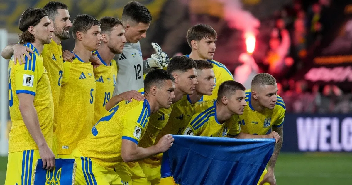Футболісти збірної України під час тренування перед турніром