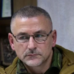 Ніколюк передав боєздатне угруповання після завершення служби на Сході
