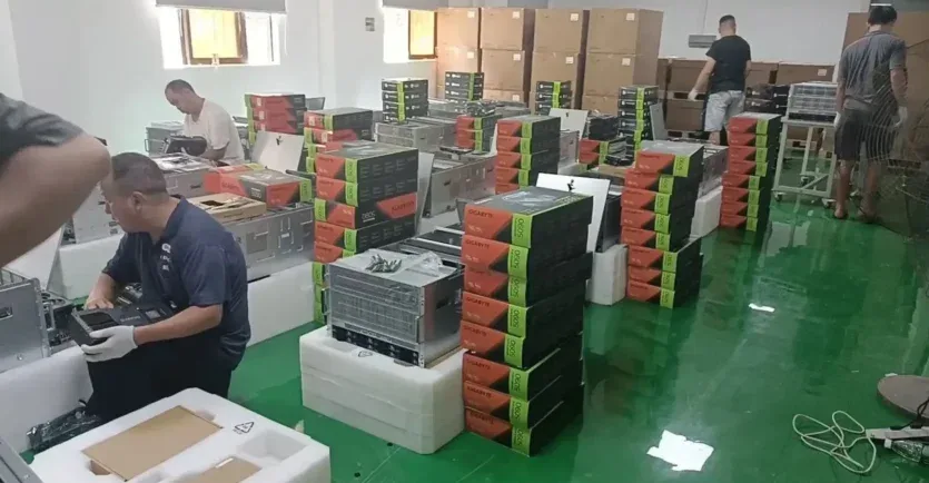 Графік зростання вартості RTX 5090 протягом місяців