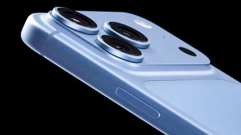 iPhone 18 Pro в срібному кольорі з ціною та наявністю