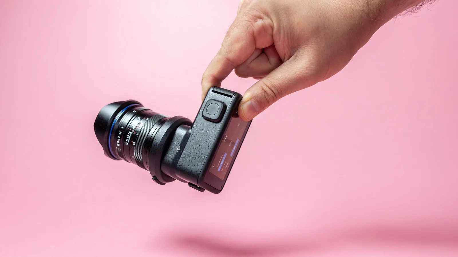 Матриця 1 дюйм у компактному форм-факторі