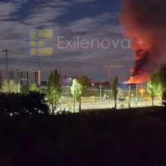 Логістичний хаб РФ у Луганську охоплений вогнем після серії вибухів