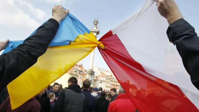 Україна відкриває архіви розвідки Польщі: історичний прорив у двосторонньому діалозі