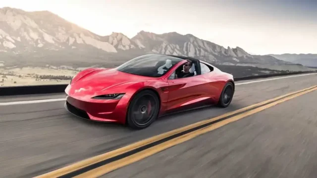 Tesla Roadster у Німеччині: як отримати місце в черзі за 43 000 євро