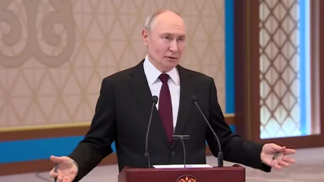 Путін закликає росіян голосувати і підтвердити підтримку війни