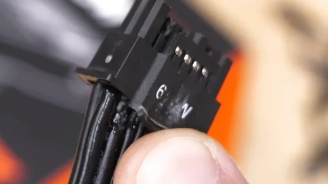 RTX 5090: роз’єм 12V-2×6 розплавився у тесті Hardware Unboxed через перегрів