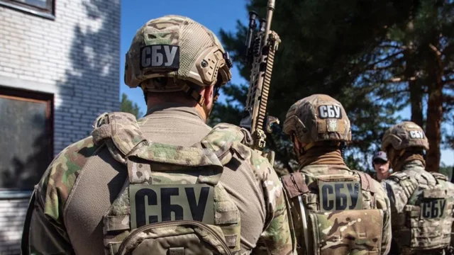 СБУ затримала російського агента у ЗСУ, який передавав координати для ракетного удару