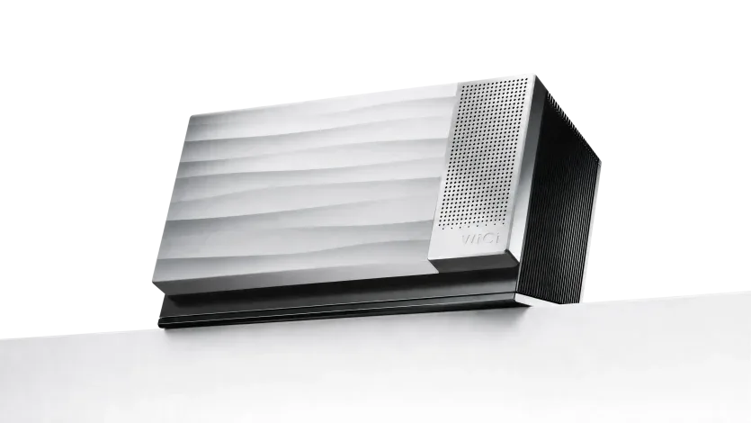 Топова конфігурація eGPU з RTX 5090 та 32 ГБ пам'яті GDDR7