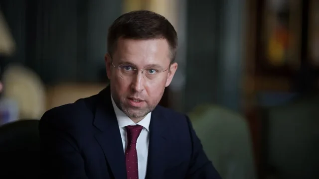Кабмін збільшив пільгові кредити для оборонних підприємств у 5 разів