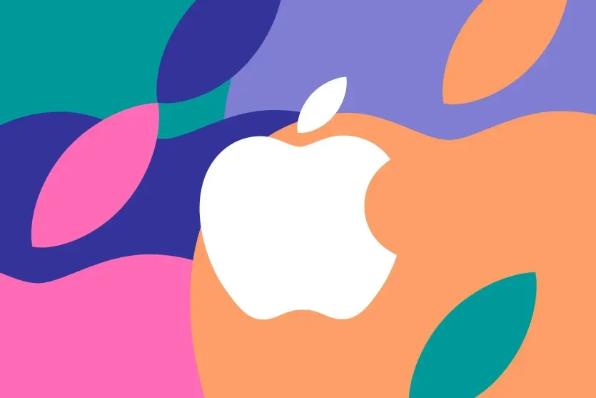6-дюймовий смарт-хаб Apple на кухонній стільниці