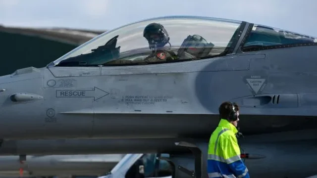 Бельгія передаватиме Україні 10 винищувачів F-16 у 2024 році