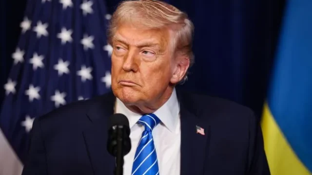Трамп закликає Україну добровільно укласти мирну угоду з Росією