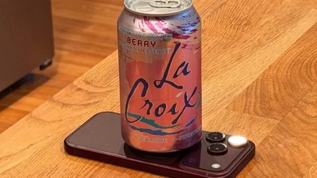 iPhone 18 Pro показав 25% прирост продуктивності завдяки охолодженню банкою La Croix