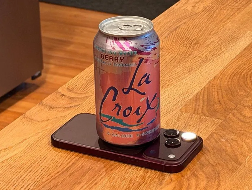 iPhone 18 Pro показав 25% прирост продуктивності завдяки охолодженню банкою La Croix