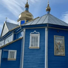 Священник УПЦ МП на Волині закрив церкву під час похорону воїна ПЦУ