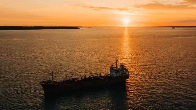 Американські нафтові корпорації заробили понад 130 мільярдів доларів під час конфлікту з Іраном