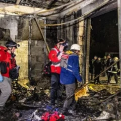 Ракетний удар по Харкову: троє загиблих та десятки постраждалих біля магазину