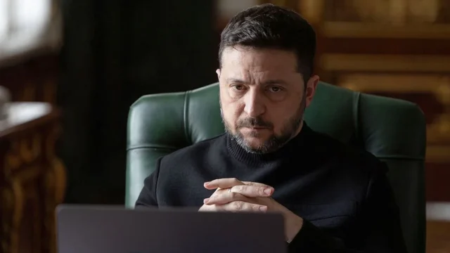 Зеленський попередив про масований удар РФ: українцям наказано йти до укриття