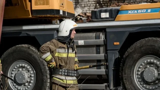 Атака дронами на Холодногірський район: у Харкові під завалами житлового будинку можуть бути люди